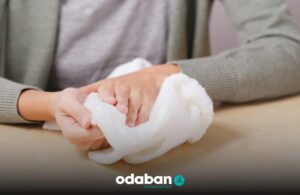 Como tratar a sudorese nas mãos Conheça 4 tratamentos